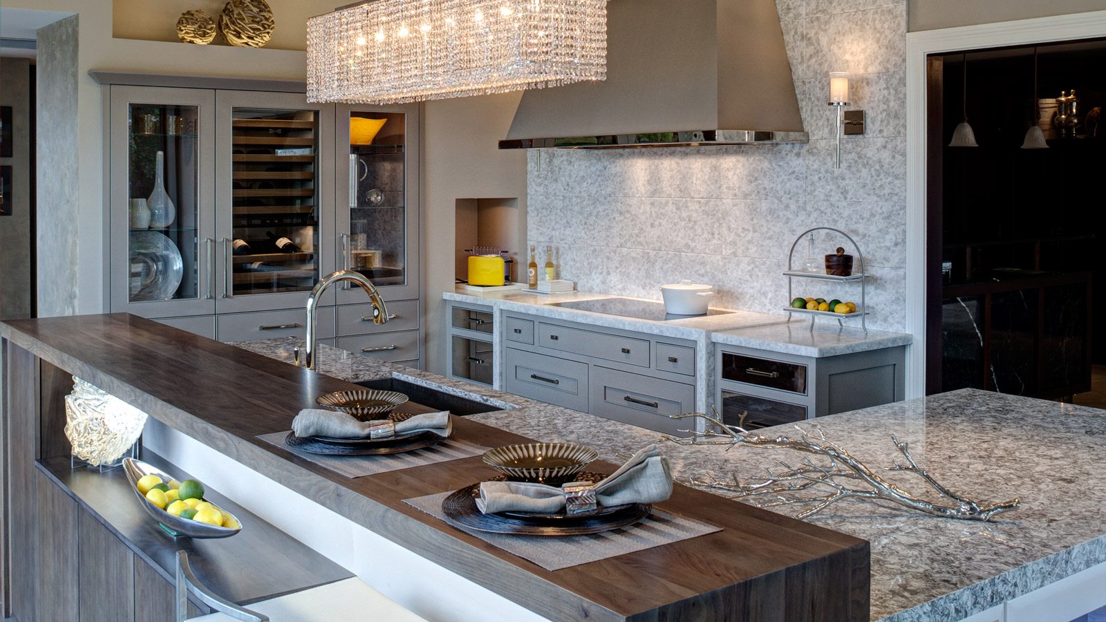 Airy modern kitchen design by drury design