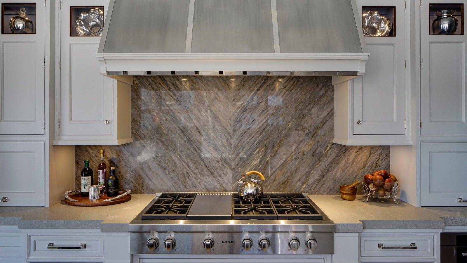 oven in the rutt transitional kitchen design by Drury Design