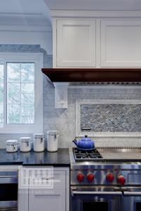 Tile backsplash focal point