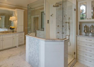 Luxurious Master Bath Design – Barrington Hills