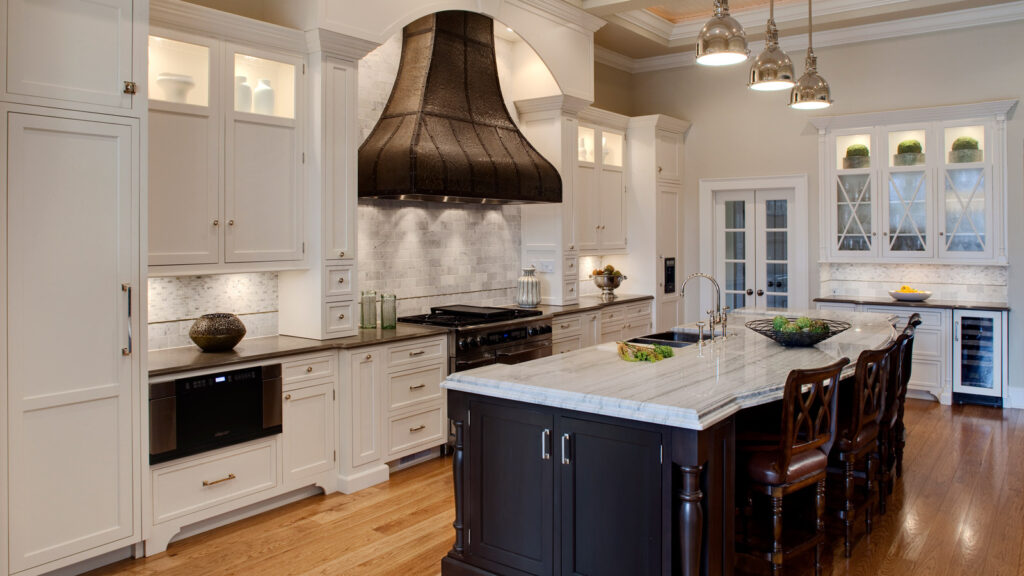 Refined Traditional Kitchen in Burr Ridge - Drury Design