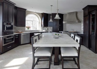 Sophisticated Transitional Naperville Kitchen