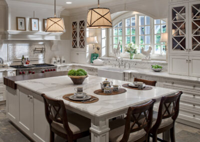 White and Warm Classic Traditional Kitchen