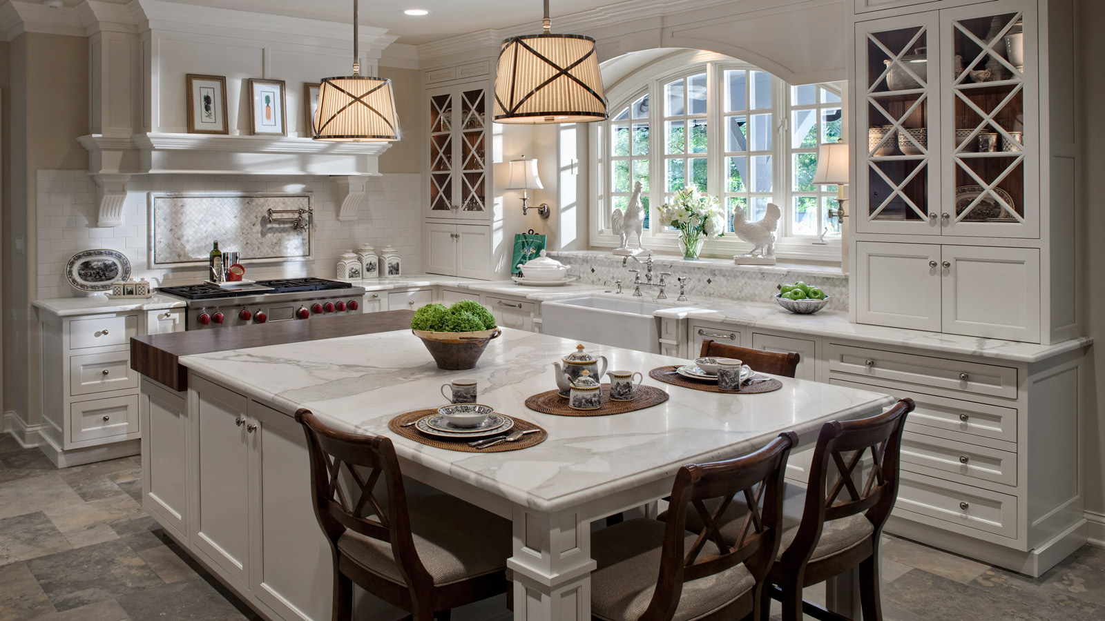 White and Warm Classic Traditional Kitchen | Drury Design