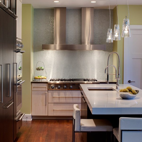 Clean Lines and Light in a Contemporary Kitchen | Drury Design