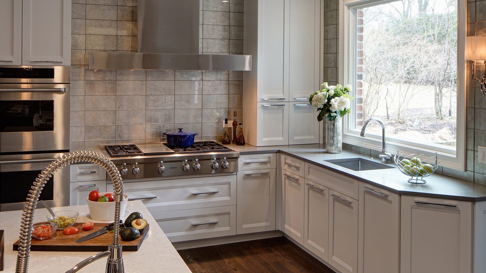 Glen Ellyn suburban kitchen design with gray backsplash