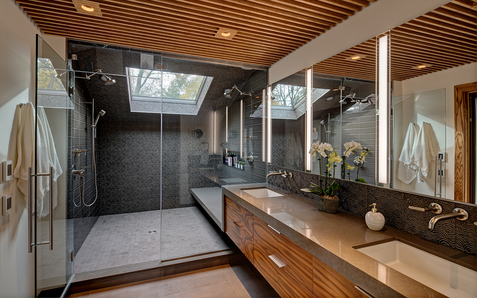 modern master suites, baths