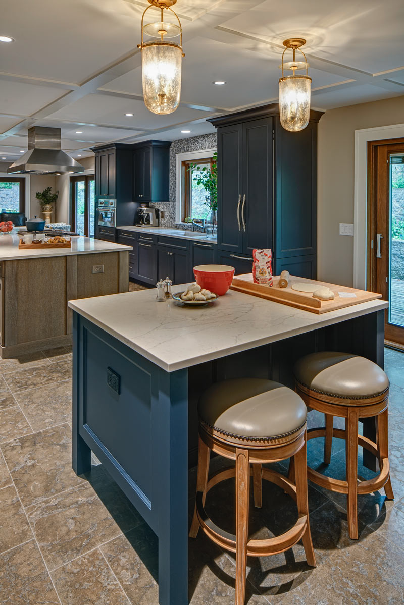 Dramatic_Chefs_Kitchen_Two_Islands