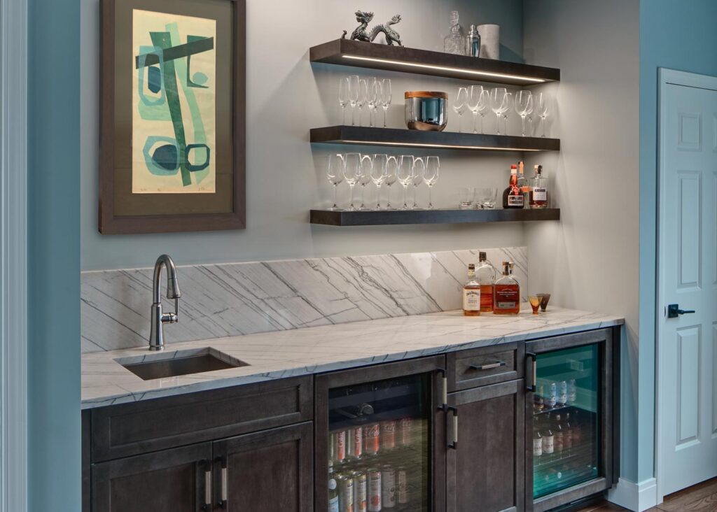 Sleek and Sophisticated Wet Bar Glen Ellyn Drury Design