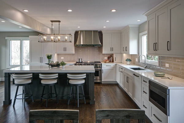 Transitional Kitchen Design – Darien, IL