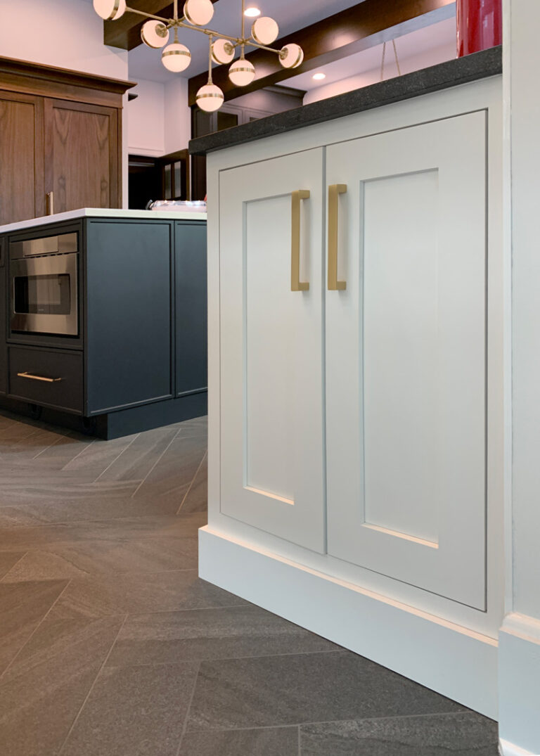 Fresh Vintage Kitchen - Chicago's Hyde Park - Drury Design