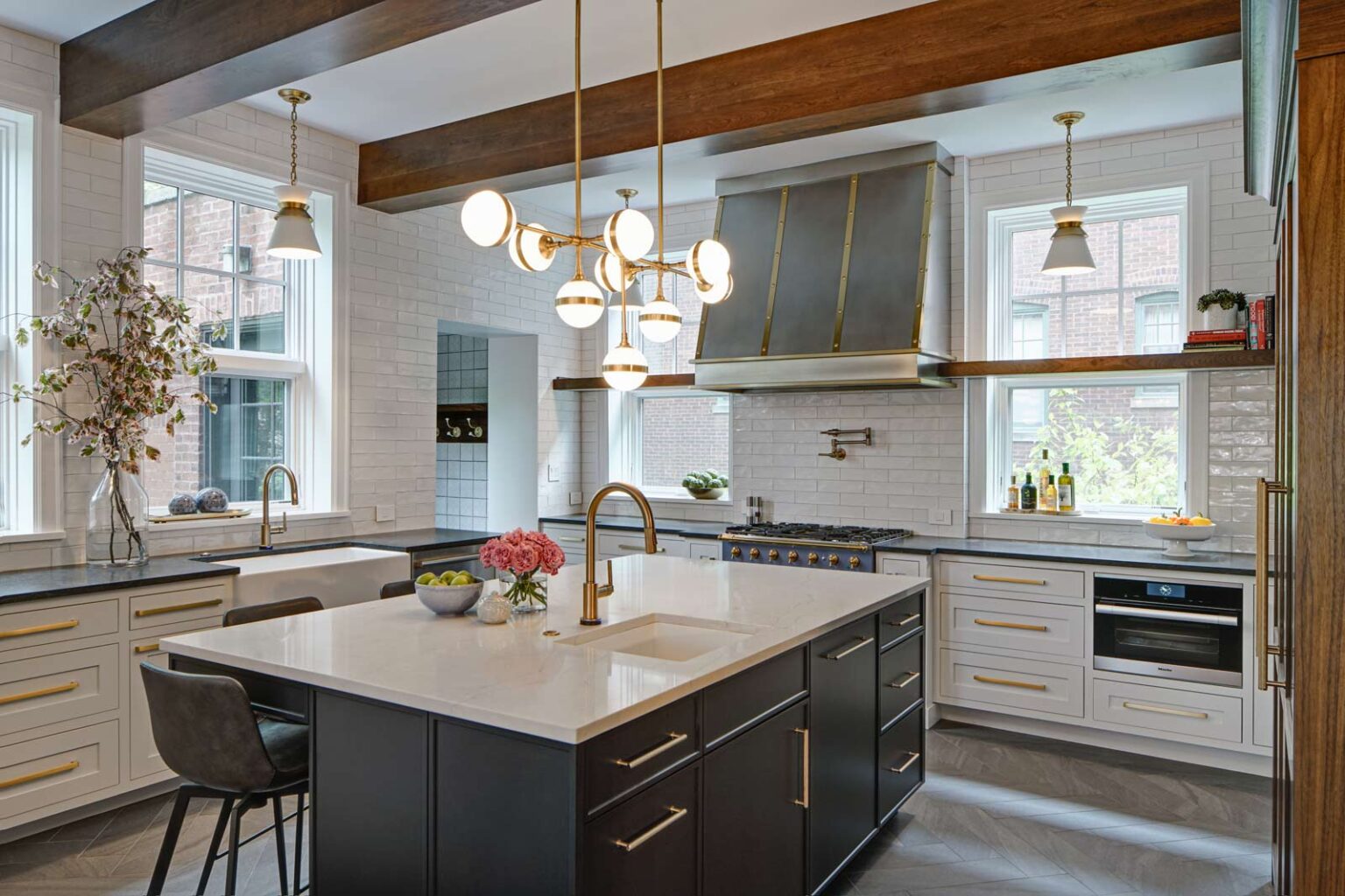 Fresh Vintage Kitchen - Chicago's Hyde Park - Drury Design