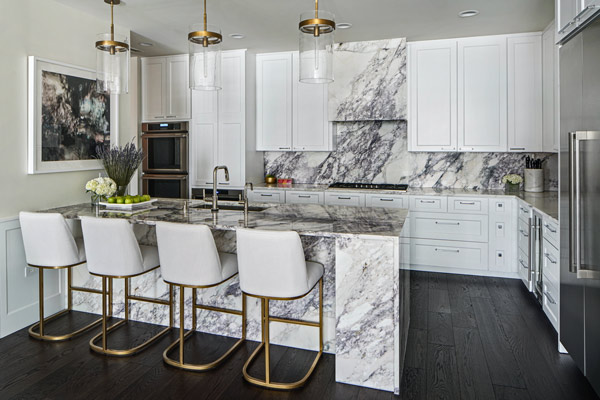 Luxe Marble Kitchen – Chicago’s Gold Coast