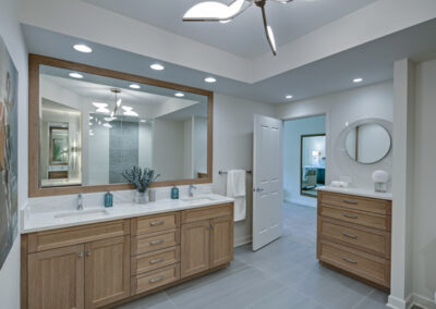 Chic High-Rise Bathroom Makeover – Chicago, IL