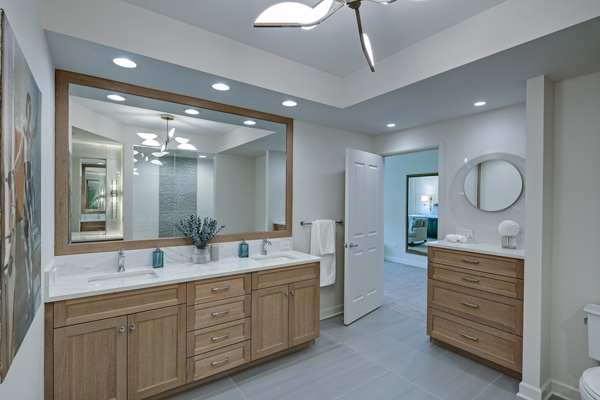 Chic High-Rise Bathroom Makeover – Chicago, IL