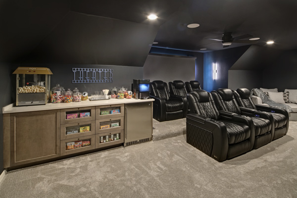 Family-Friendly Home Theater – Wheaton, IL