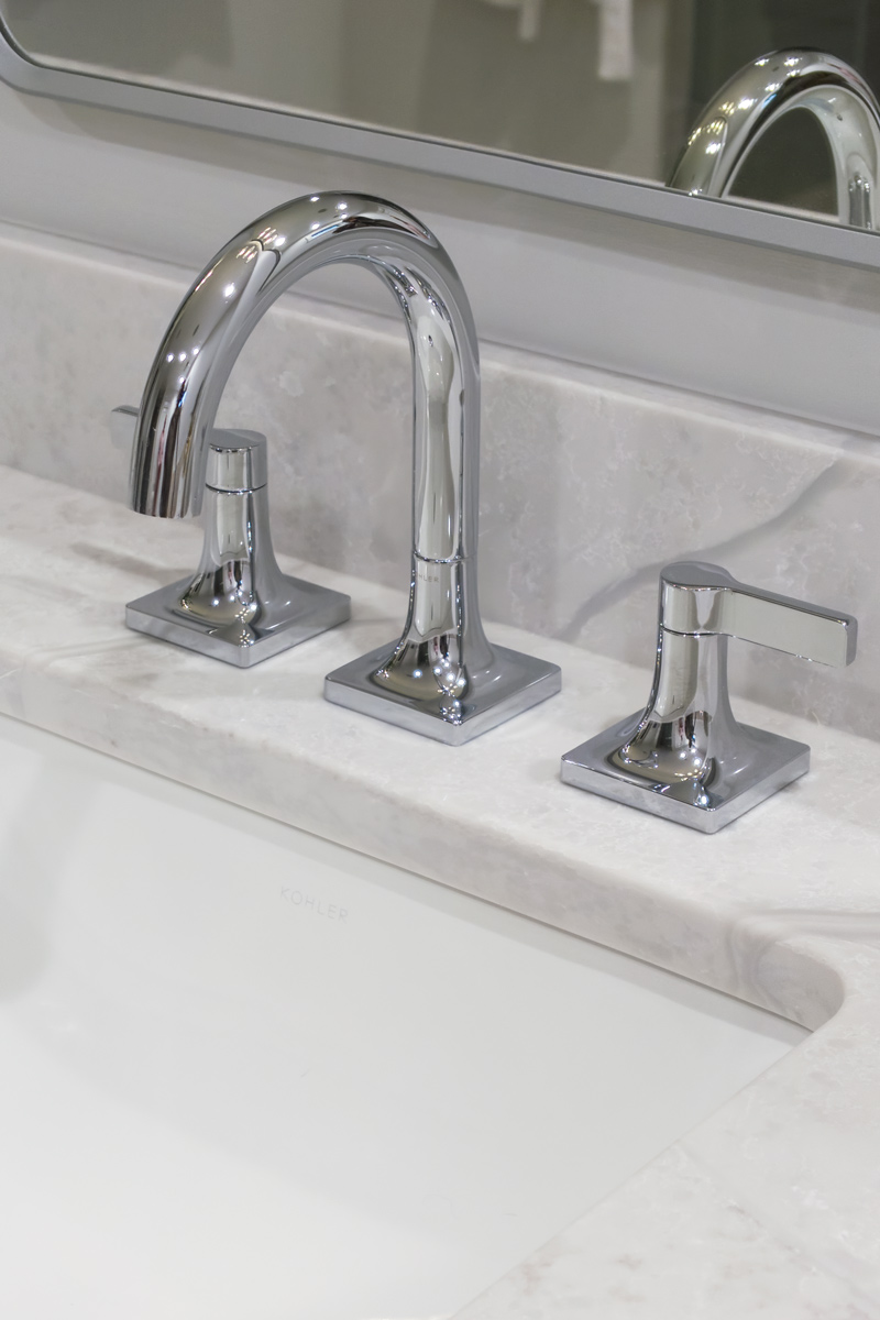 refined_simple_primary_bath_refresh_faucet_drurydesign_copyright_2025
