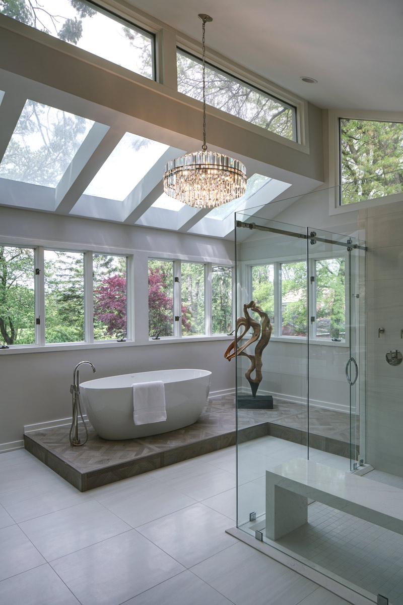 Modern_Architectural_Rebirth_Drury-Design-Copyright_Chicago_White-contemporary-freestanding-tub-shower