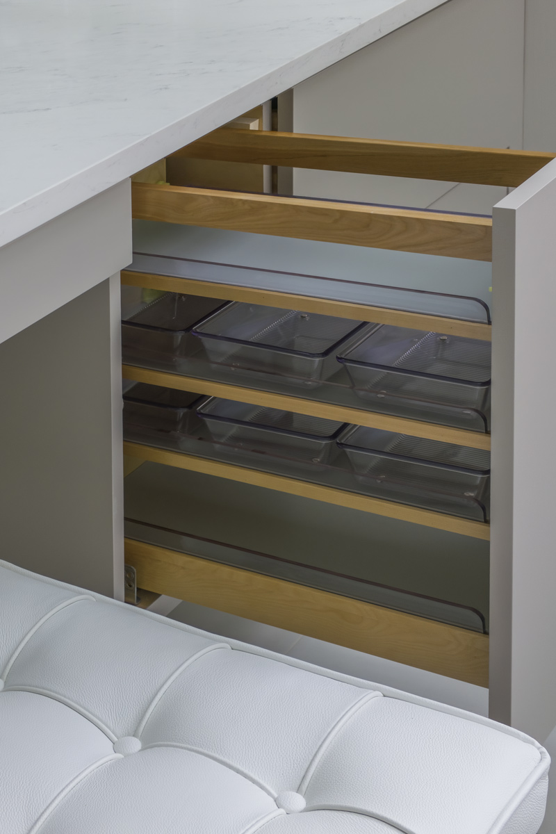 Modern_Architectural_Rebirth_Drury-Design-Copyright_Chicago_White-contemporary-makeup-station-Tall-organization-drawer
