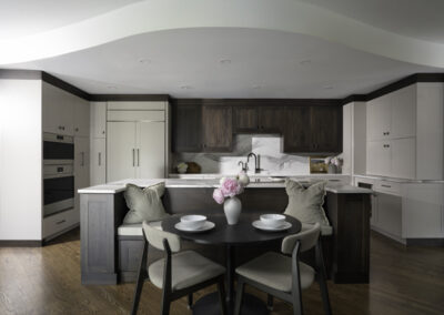 Family-Centered Kitchen – Barrington Hills, IL