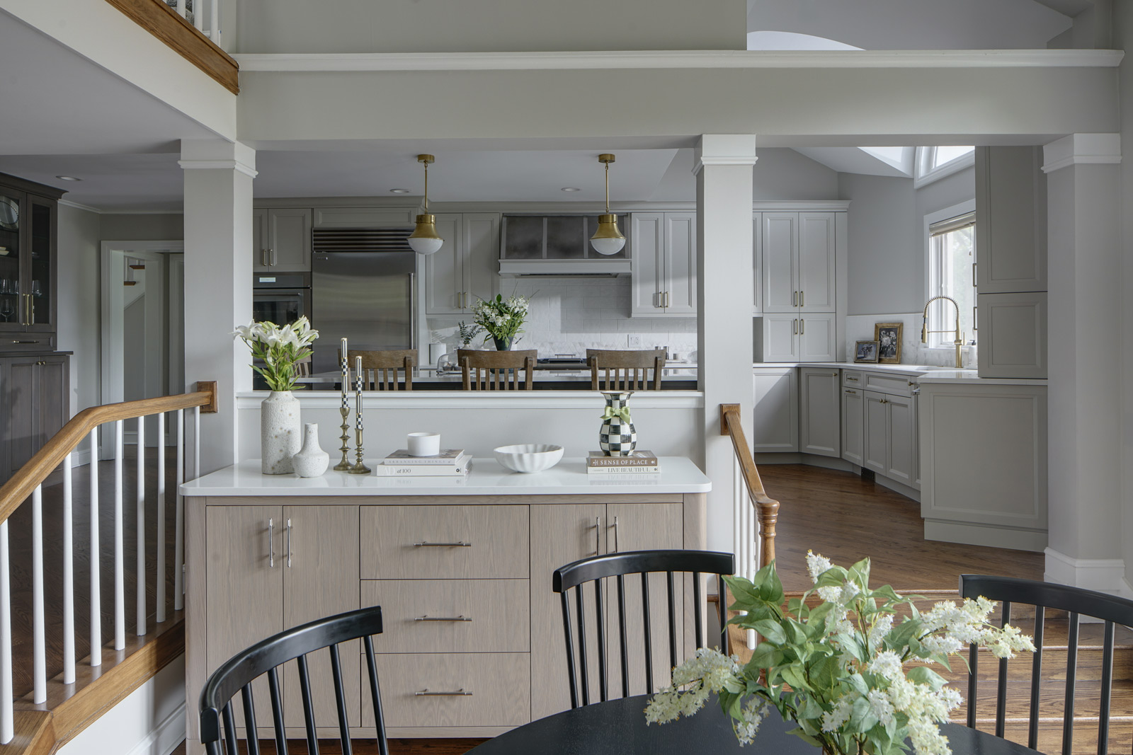 Modern-Warm-Kitchen-Remodel_Buffett-Dining-Table_Drury-Design-Chicago_Copyright-2025