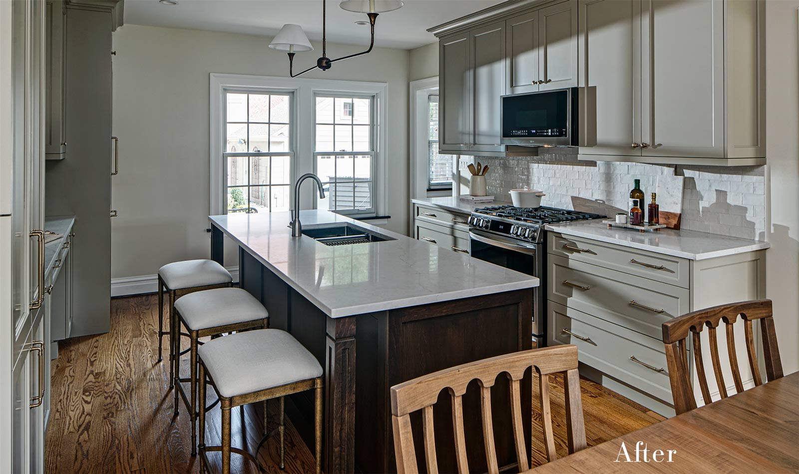 Classic-Revival_Chicago_1920s-Home-Kitchen_Drury-Design_Copyright-2025_3-AFTER