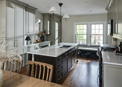 Classic Revival – Glen Ellyn, IL