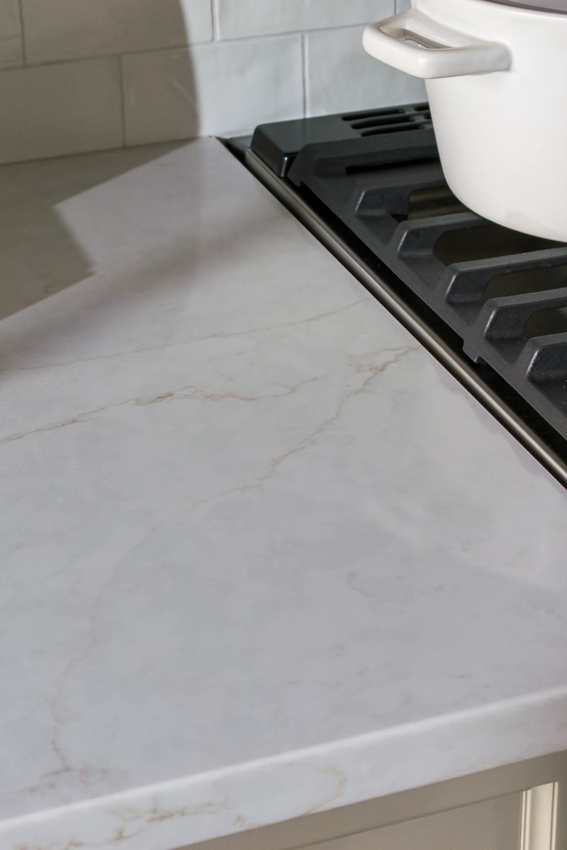 Classic-Revival_Chicago_1920s-Home-Kitchen_Drury-Design_Copyright-2025_Countertop