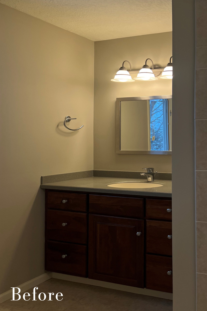Mid-Century-Modern-Primary-Bath_Copyright-2025_City-Design-Iowa-4-BEFORE