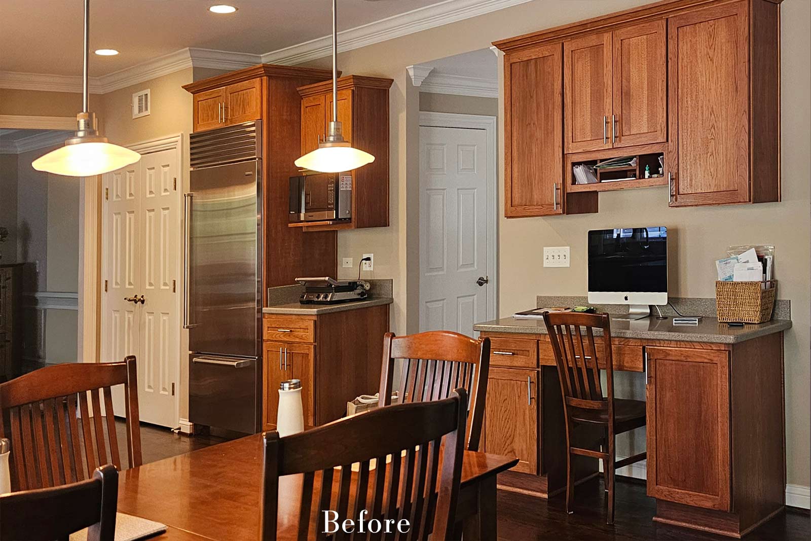 Transitional-Kitchen-with-Wet-Bar-and-Powder-Room-Refresh_Drury-Design_Copyright-2026_3_BEFORE