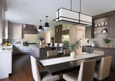 Transitional Kitchen with Wet Bar and Powder Room Refresh – Prospect Heights, IL