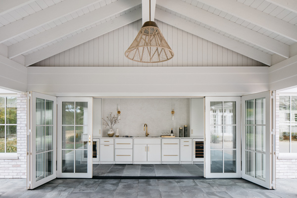 Year-Round Retreat – Barrington Hills, IL